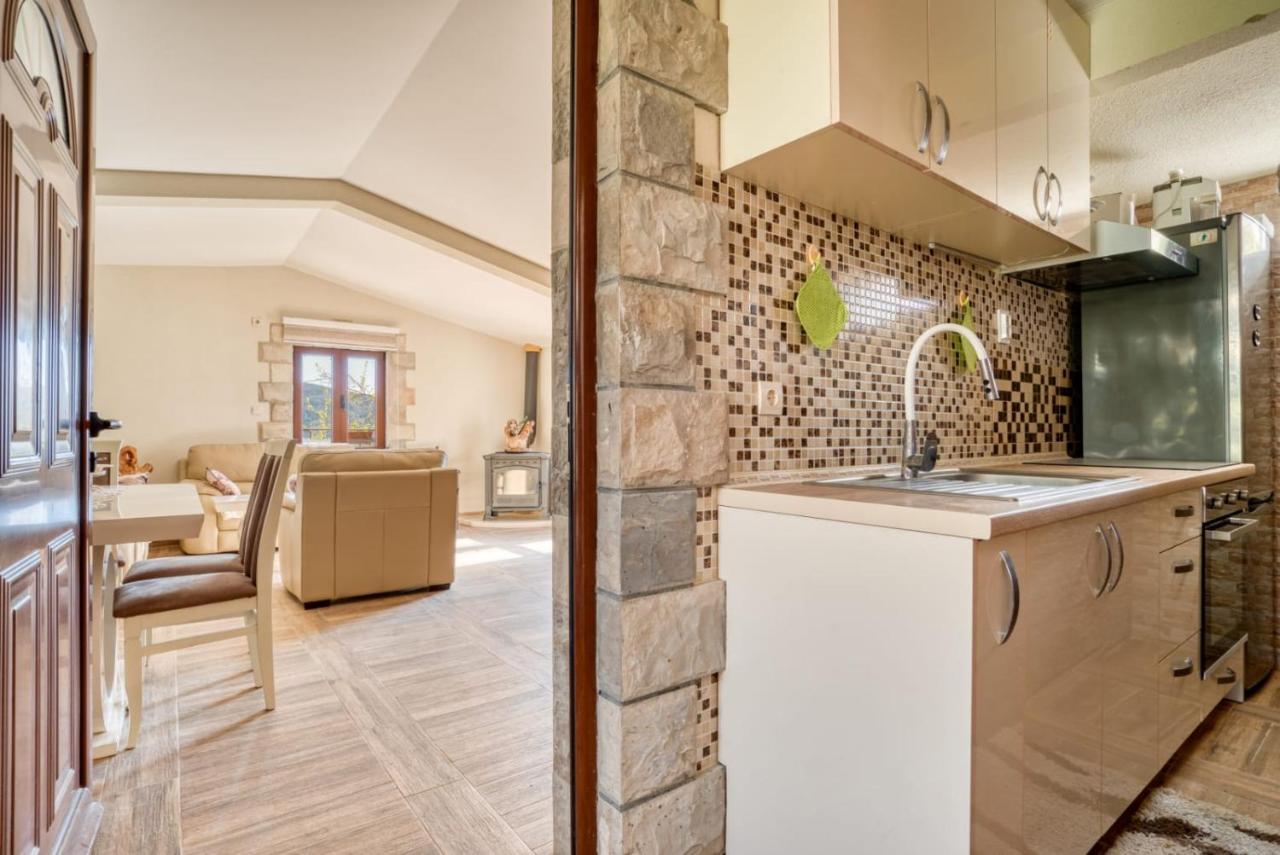 Savovic_Lux Apartment Petrovac ภายนอก รูปภาพ