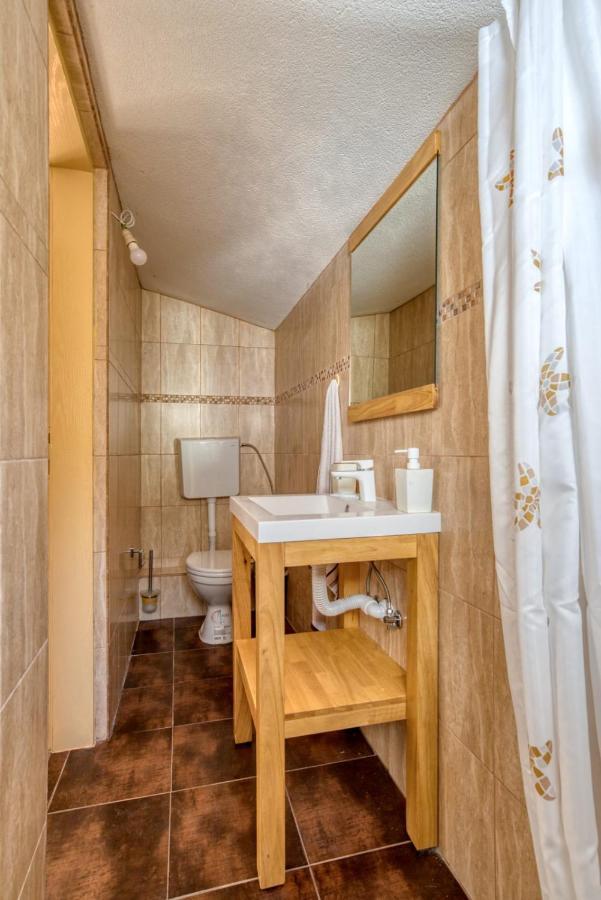 Savovic_Lux Apartment Petrovac ภายนอก รูปภาพ