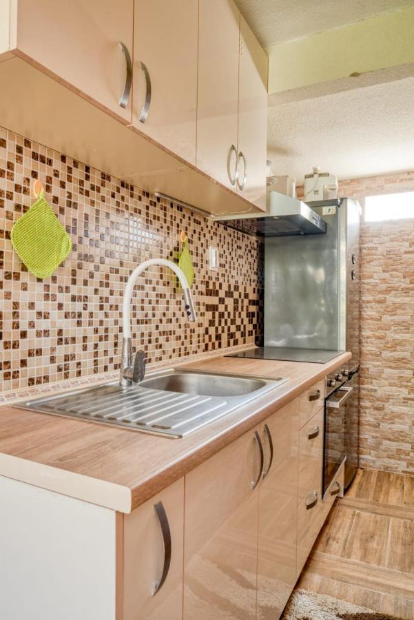 Savovic_Lux Apartment Petrovac ภายนอก รูปภาพ