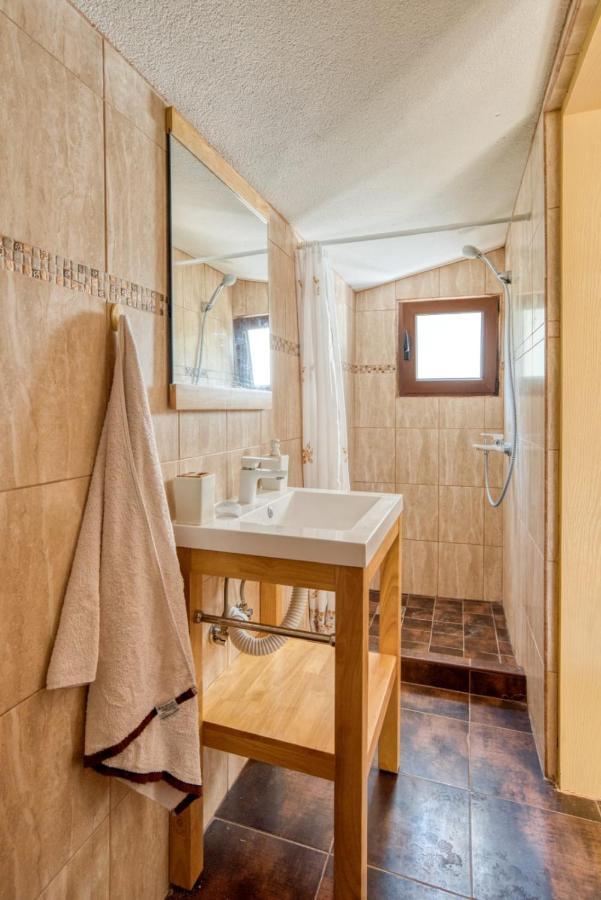 Savovic_Lux Apartment Petrovac ภายนอก รูปภาพ