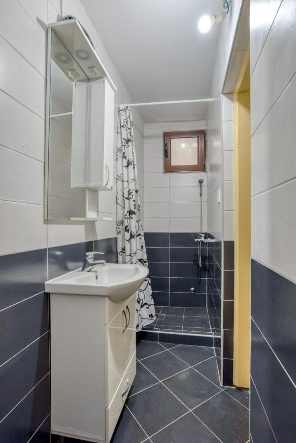 Savovic_Lux Apartment Petrovac ภายนอก รูปภาพ